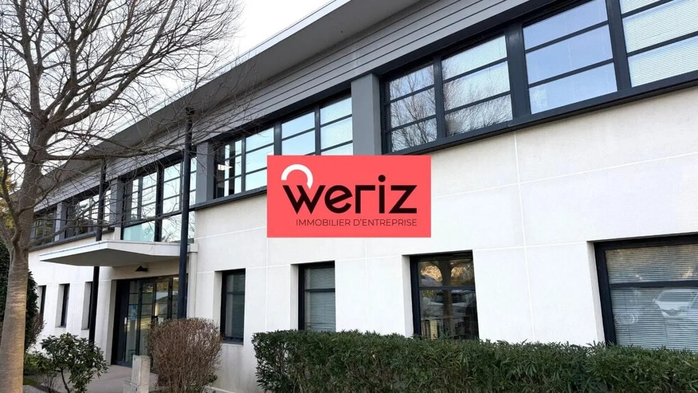 Office in Aix-en-Provence to rent - Building Photo - Image 2 of 8