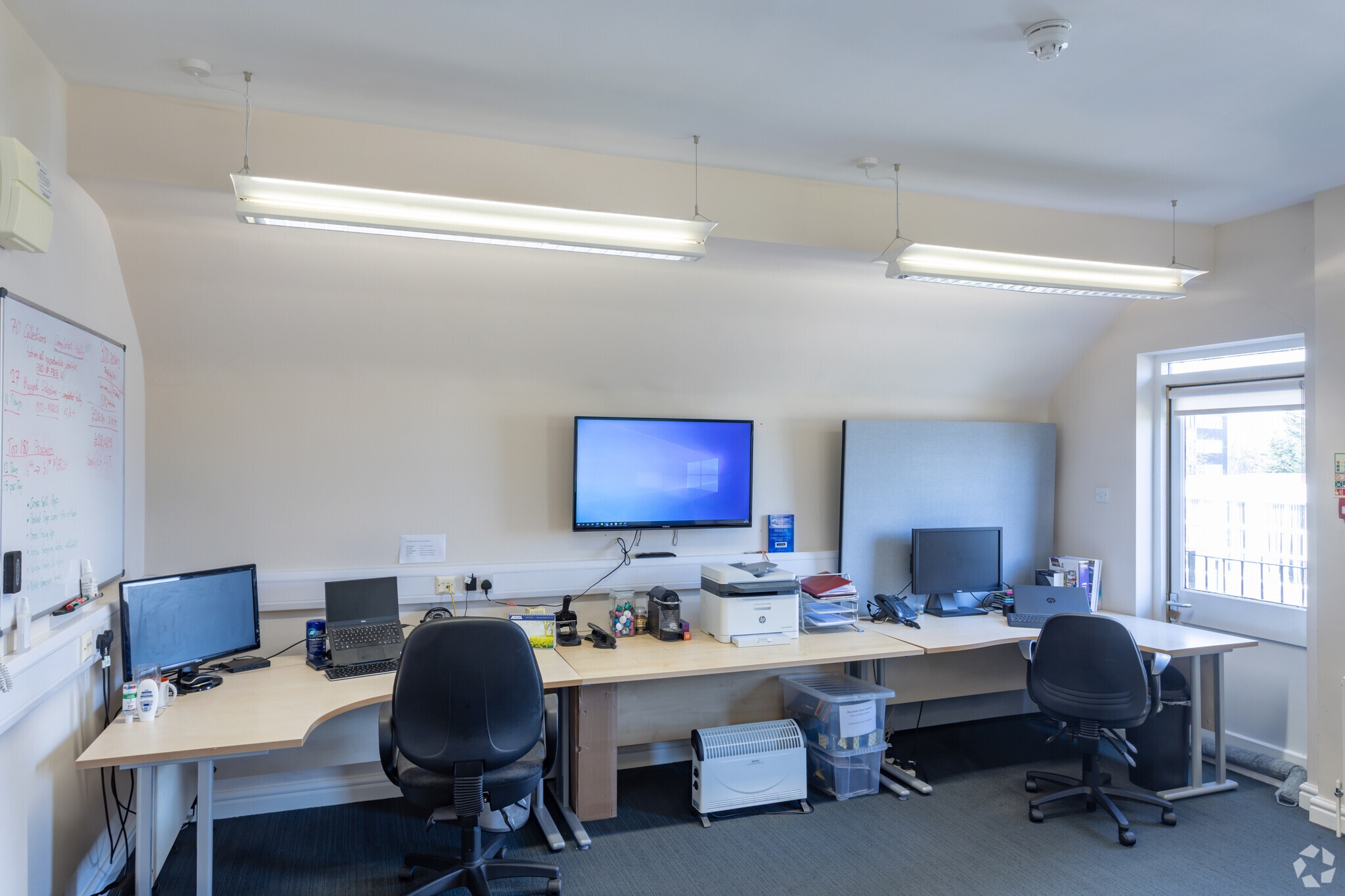 1229-1235 Stratford Rd, Birmingham to rent Interior Photo- Image 1 of 3