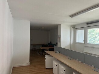 More details for 15 Rue Georges Pitard, Paris - Office to Rent