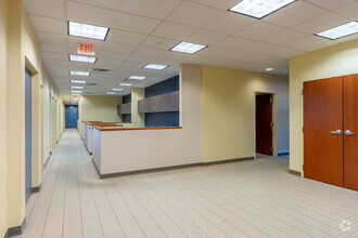 100 Corporate Center Dr, Camp Hill, PA for rent Interior Photo- Image 2 of 2