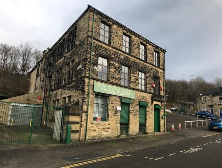 3 Captain St, Bradford for sale - Primary Photo - Image 1 of 1
