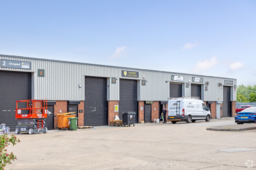 6 Bontoft St, Hull to rent - Building Photo - Image 3 of 3