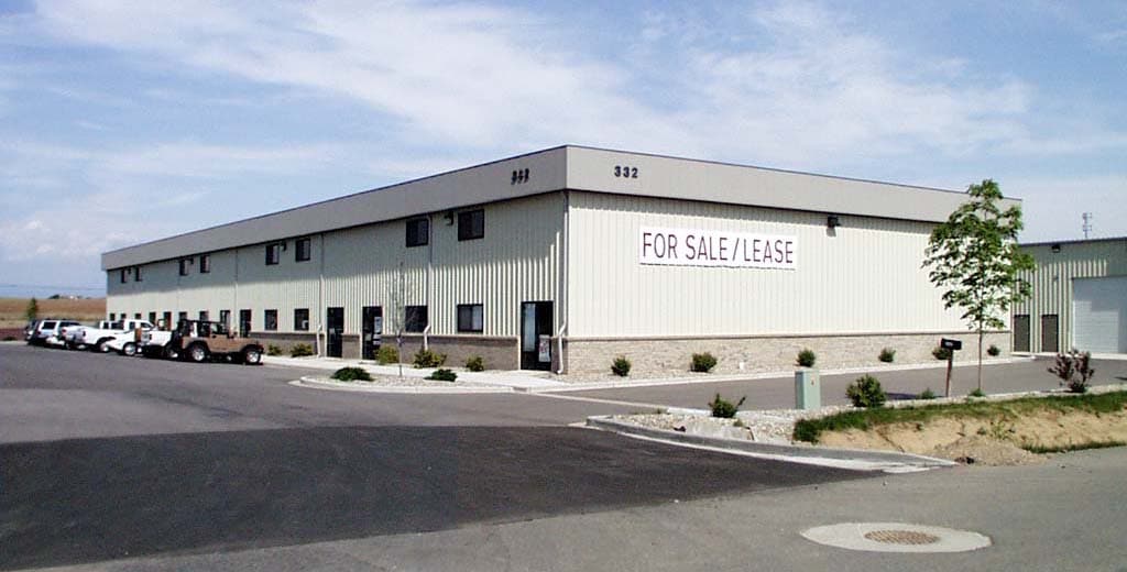 332 Mountain View Dr, Johnstown, CO to rent Primary Photo- Image 1 of 39