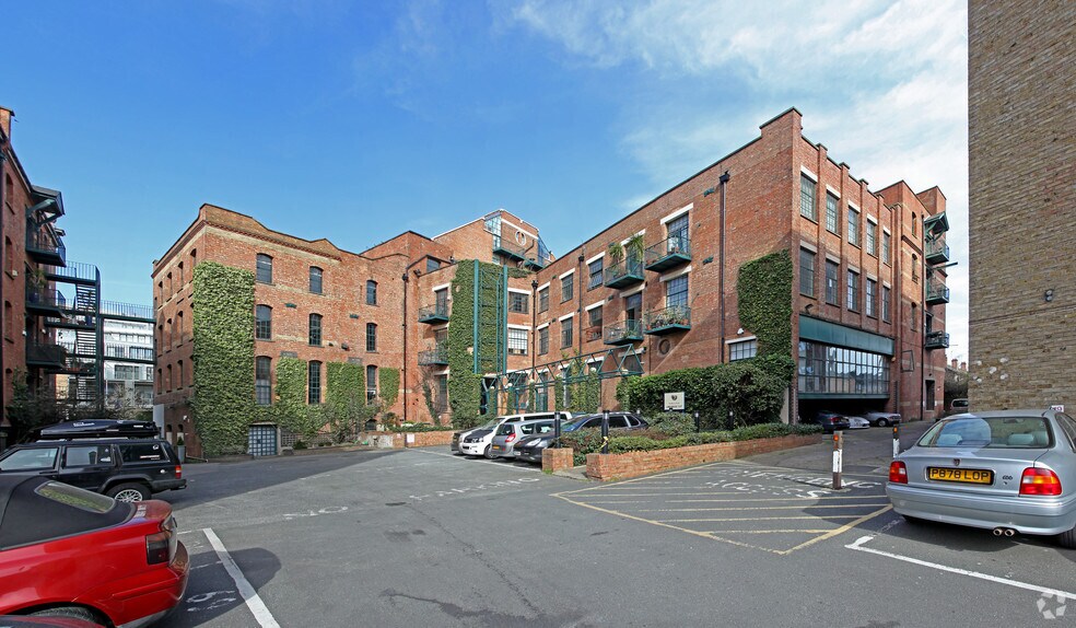 46 Morris Rd, London for sale - Primary Photo - Image 1 of 1