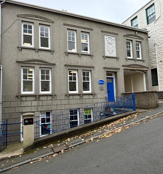 More details for 8 Lefebvre St, Guernsey - Office to Rent