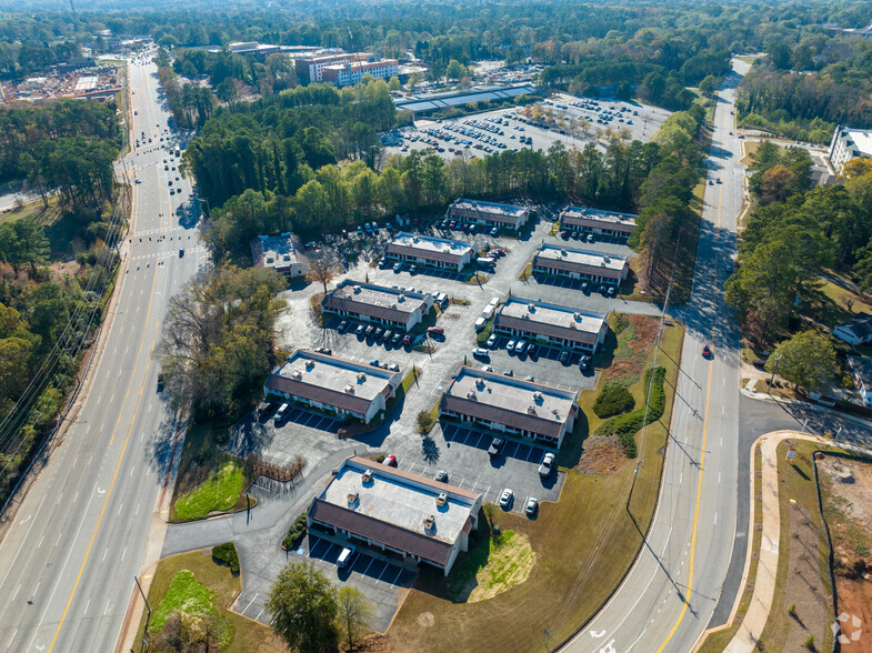 4294 Memorial Dr, Decatur, GA for rent - Aerial - Image 2 of 3