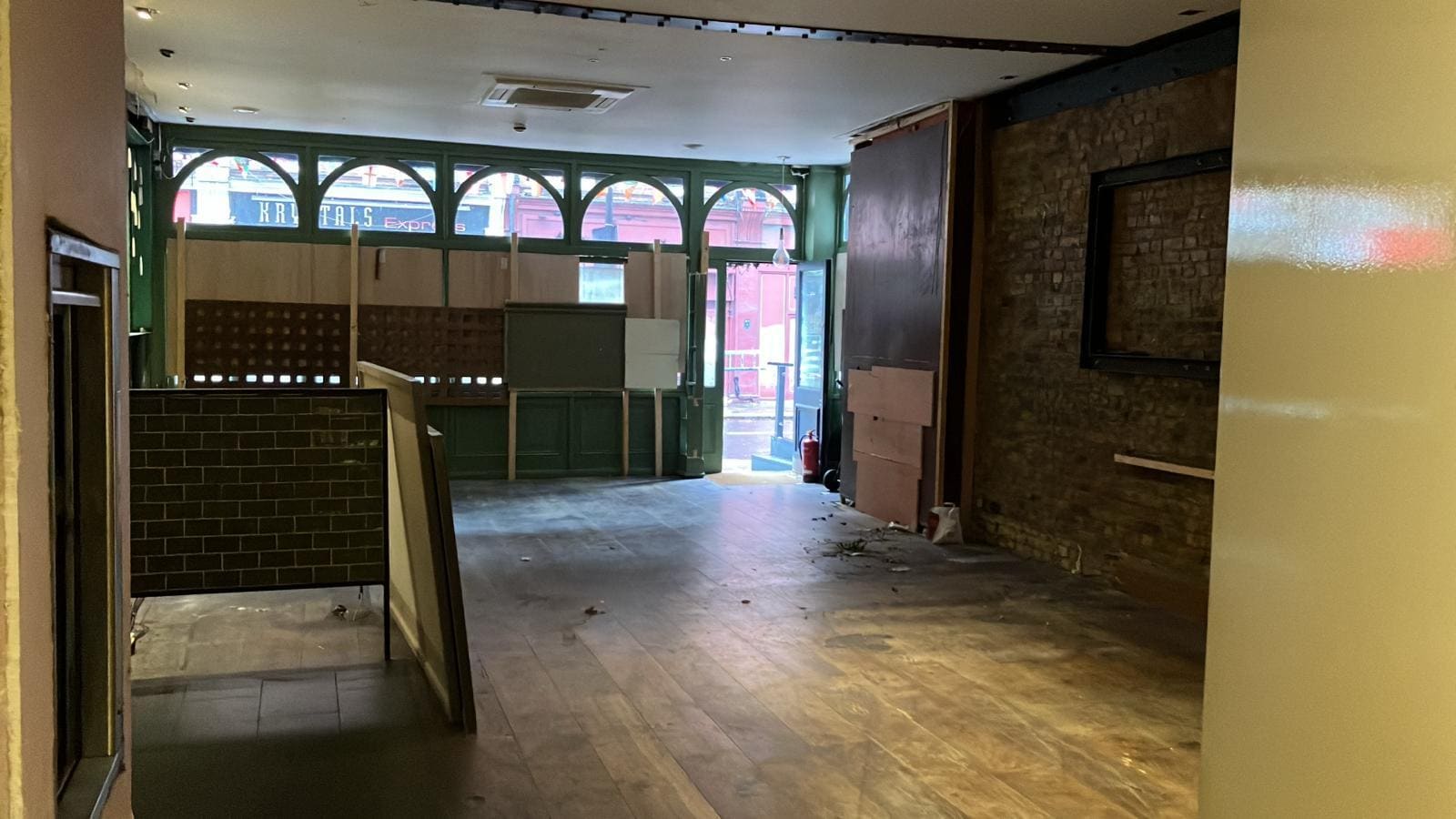 231 Earls Court Rd, London to rent Interior Photo- Image 1 of 3