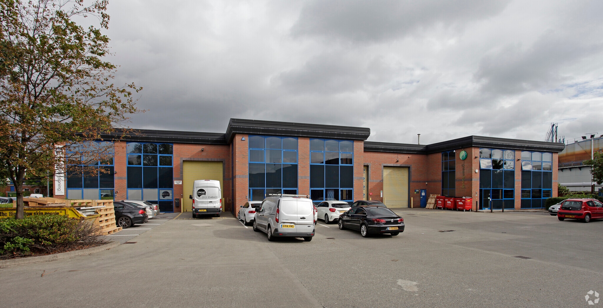 Apex Way, Leeds for sale Primary Photo- Image 1 of 1