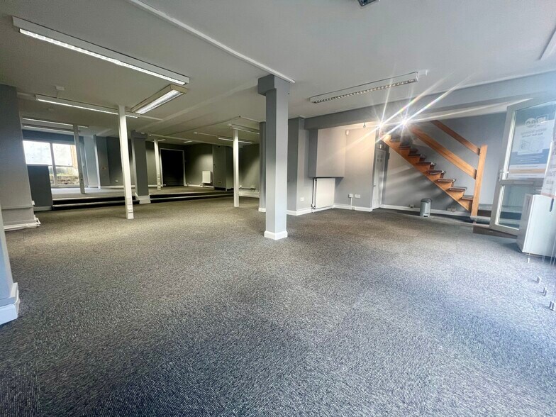 5 Northgate End, Bishop's Stortford to rent - Building Photo - Image 2 of 9