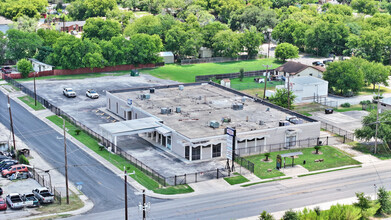 2402-2406 Commercial Ave, San Antonio, TX for sale Building Photo- Image 1 of 13