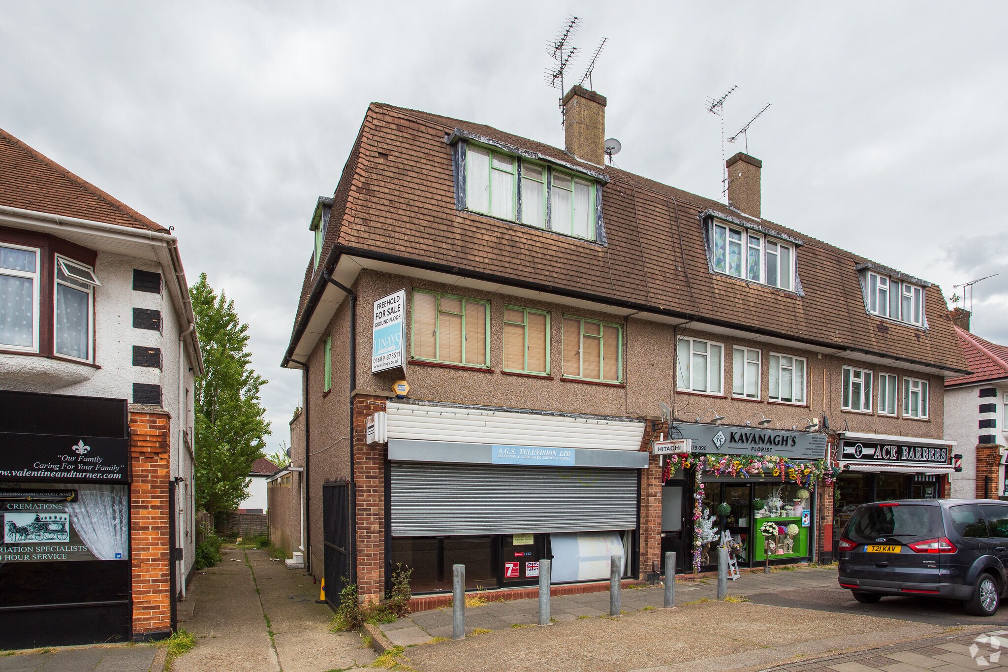 24 Marion Cres, Orpington for sale Primary Photo- Image 1 of 1