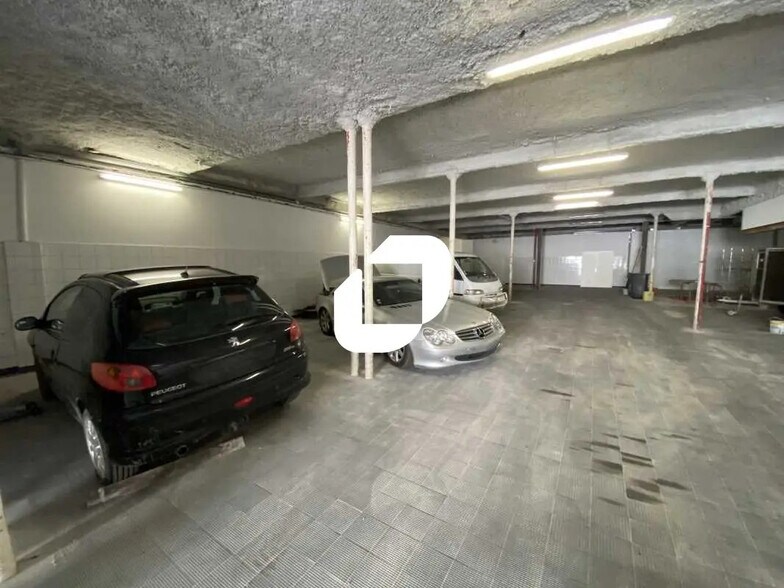 Light Industrial in Bordeaux to rent - Building Photo - Image 3 of 12