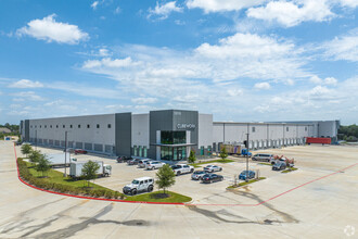 12510 W Airport Blvd, Sugar Land, TX for rent Building Photo- Image 1 of 13