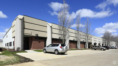 6400 W Snowville Rd, Brecksville, OH for rent Primary Photo- Image 1 of 9