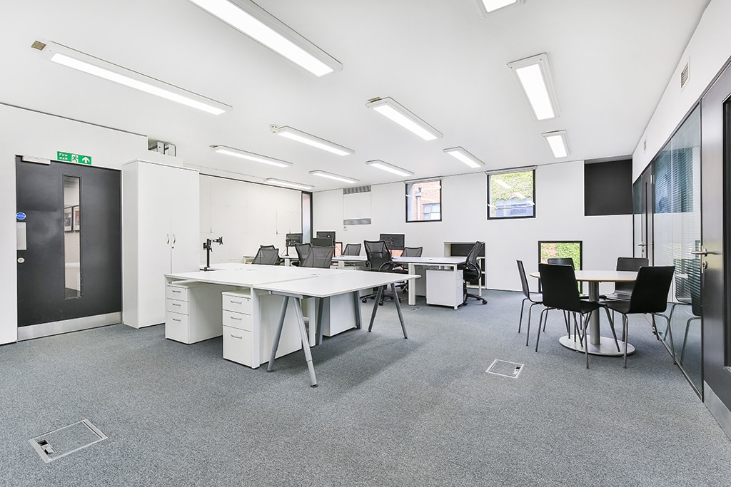 1 Rivington Pl, London to rent Interior Photo- Image 1 of 9