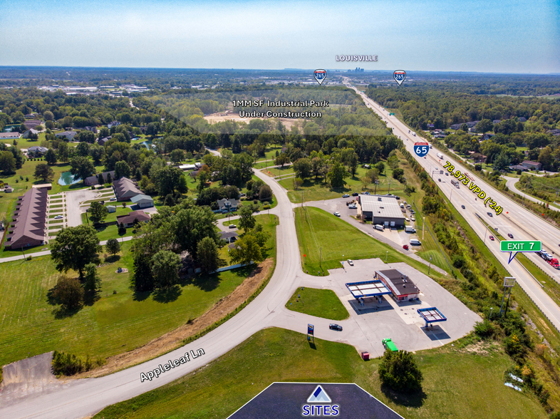 7312 Appleleaf Lane, Sellersburg, IN for rent - Building Photo - Image 3 of 5