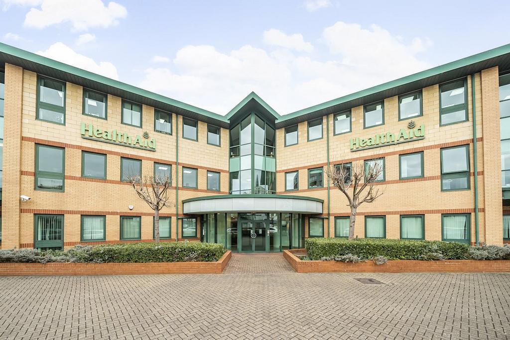 Marlborough Hl, Harrow to rent Building Photo- Image 1 of 29