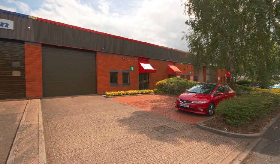 Aston Rd, Bromsgrove to rent - Building Photo - Image 3 of 4