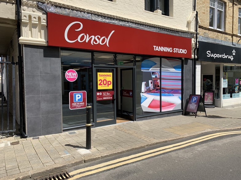 3 Trelowarren St, Camborne TR14 8AD UK