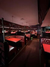 Retail in Pierrelaye to rent Interior Photo- Image 2 of 6