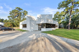 17325 Red Oak Dr, Houston, TX for rent Building Photo- Image 1 of 23