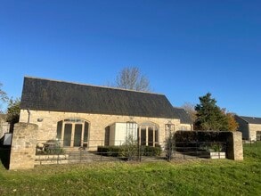 Kirtlington Park, Kirtlington to rent Building Photo- Image 1 of 3