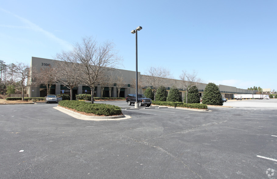 3100 Shawnee Industrial Way, Suwanee, GA for rent - Building Photo - Image 2 of 5