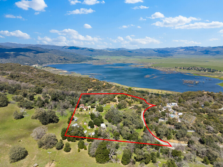 27369 Bob Cat Trl, Santa Ysabel, CA for sale - Primary Photo - Image 1 of 52