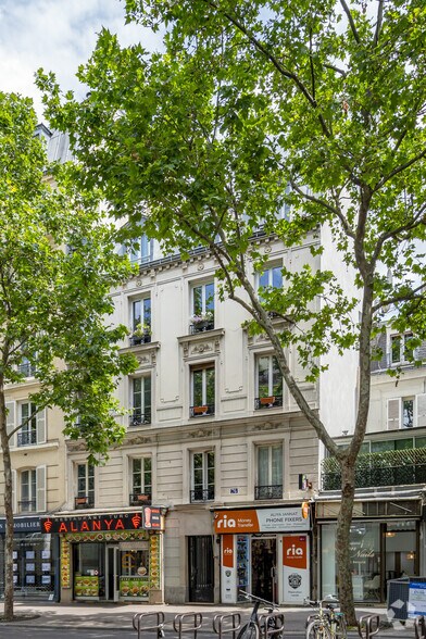 Retail in Paris to rent - Building Photo - Image 2 of 2