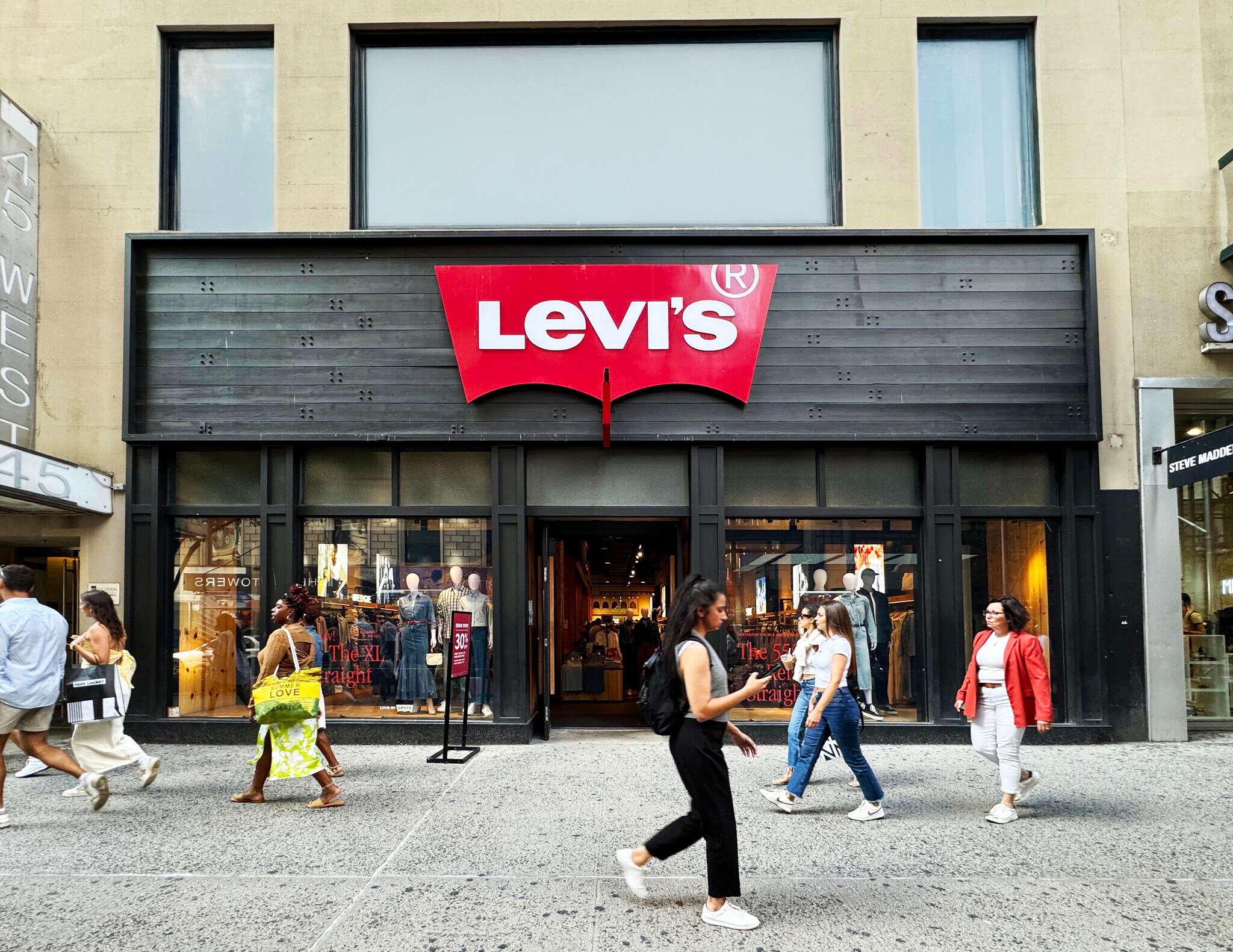 45 W 34th St, New York, NY to rent Building Photo- Image 1 of 6