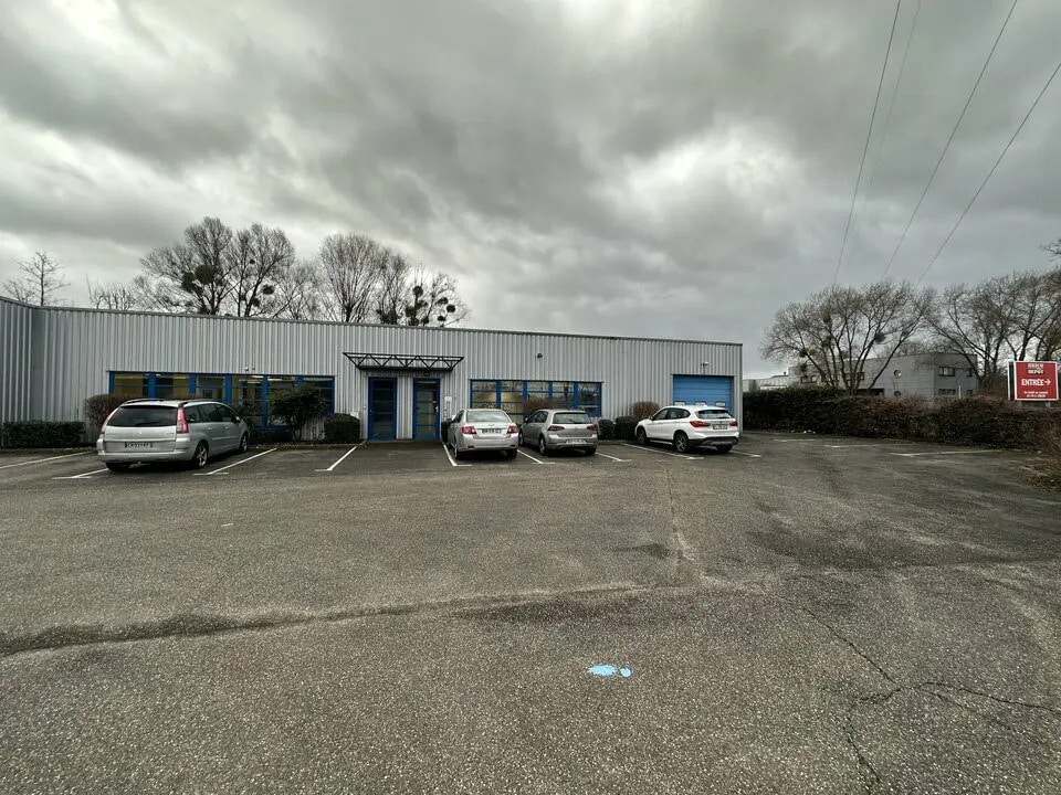 Vente Entrepôt 552 m² - Photo 1