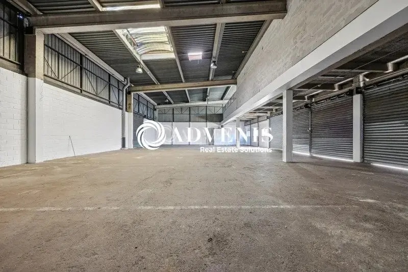 Industrial in Aulnay-sous-Bois to rent Interior Photo- Image 1 of 4
