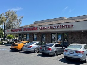 526 W Benjamin Holt Dr, Stockton, CA for rent Building Photo- Image 1 of 2