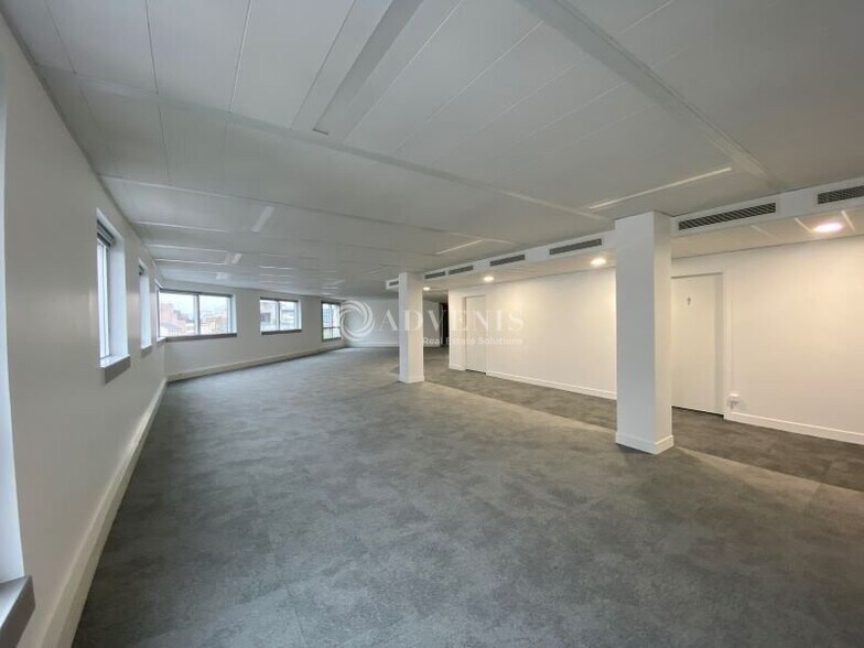 7783 Avenue Edouard Vaillant, Boulogne-Billancourt to rent - Interior Photo - Image 2 of 10