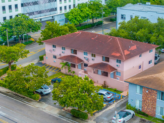 More details for 1371 NW 3rd St, Miami, FL - Residential for Sale