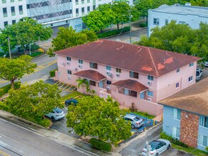 1371 NW 3rd St, Miami, FL for sale Building Photo- Image 1 of 32