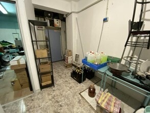 Retail in Barcelona, Barcelona to rent Interior Photo- Image 2 of 7