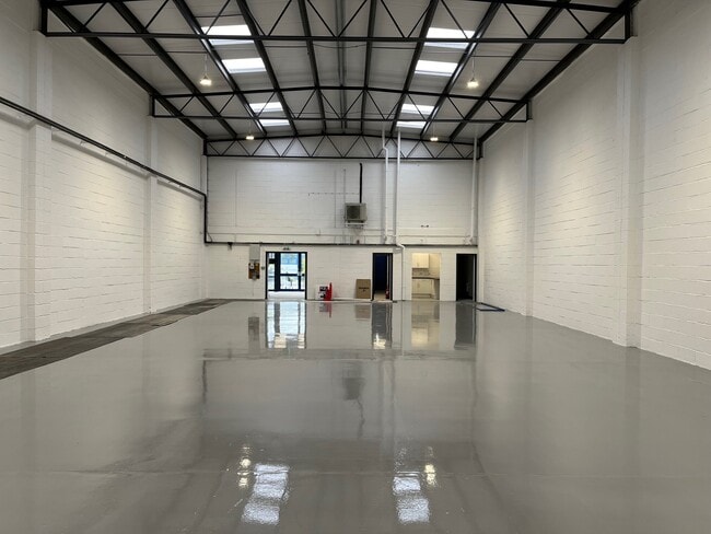More details for 30-40 Tanners Dr, Milton Keynes - Industrial to Rent