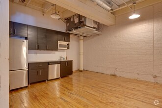 601 S LaSalle St, Chicago, IL for rent Interior Photo- Image 2 of 3