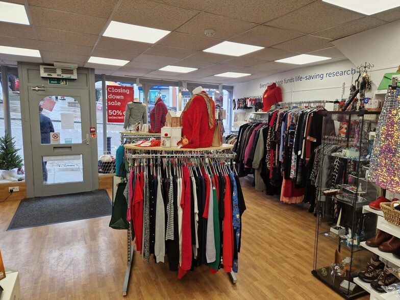 11 Market Pl, Ross On Wye to rent - Interior Photo - Image 3 of 5