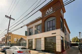 2990 W Pico Blvd, Los Angeles, CA for sale Primary Photo- Image 1 of 1