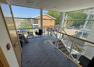 Off Whiteley Way, Fareham to rent Interior Photo- Image 1 of 2