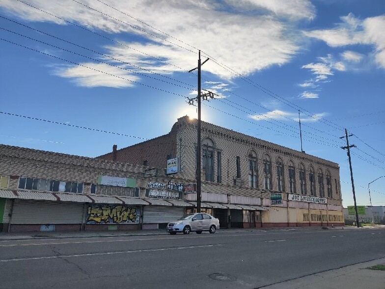 102-148 N Wilson Way, Stockton, CA for rent - Building Photo - Image 2 of 8