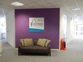 7-17 West Ter, Folkestone to rent Interior Photo- Image 1 of 6