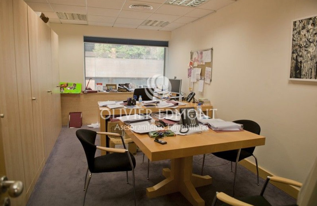 Office in Madrid, Madrid to rent Interior Photo- Image 1 of 13