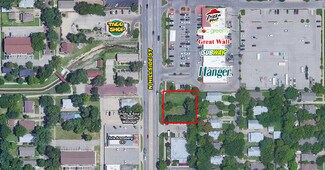 More details for 344-346 N Hillside Ave, Wichita, KS - Land for Rent