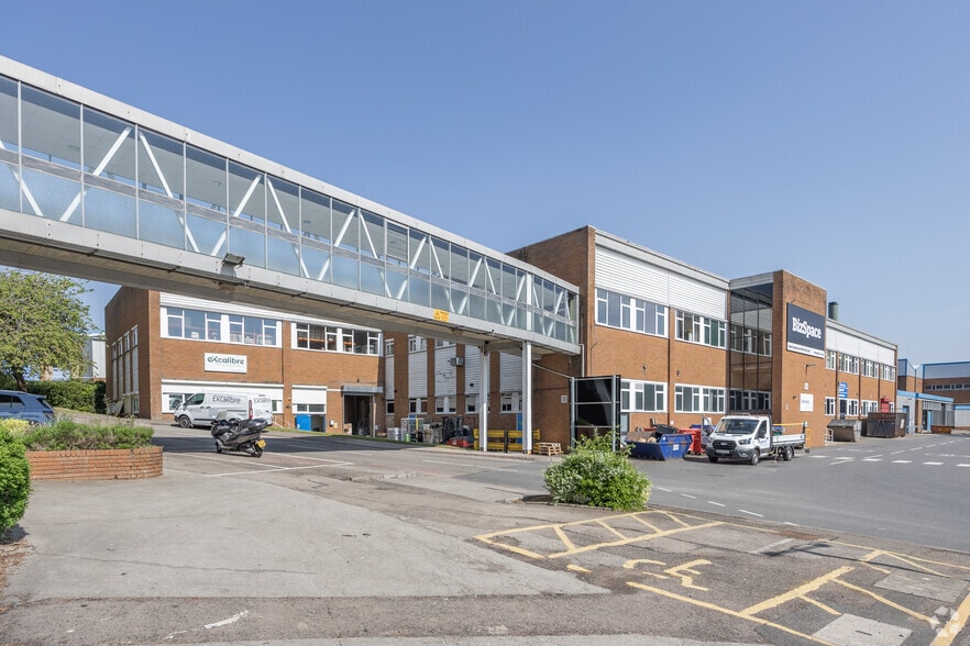 E Link, Mitcheldean to rent - Building Photo - Image 3 of 9