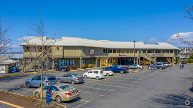 300 Admiral Way, Edmonds, WA for rent Building Photo- Image 1 of 2