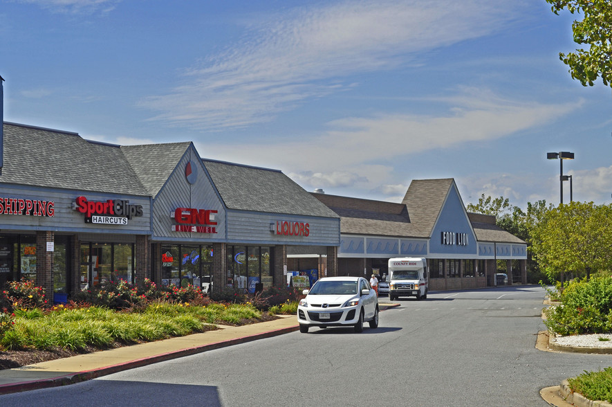 340-410 Thompson Creek Mall, Stevensville, MD for rent - Building Photo - Image 2 of 9