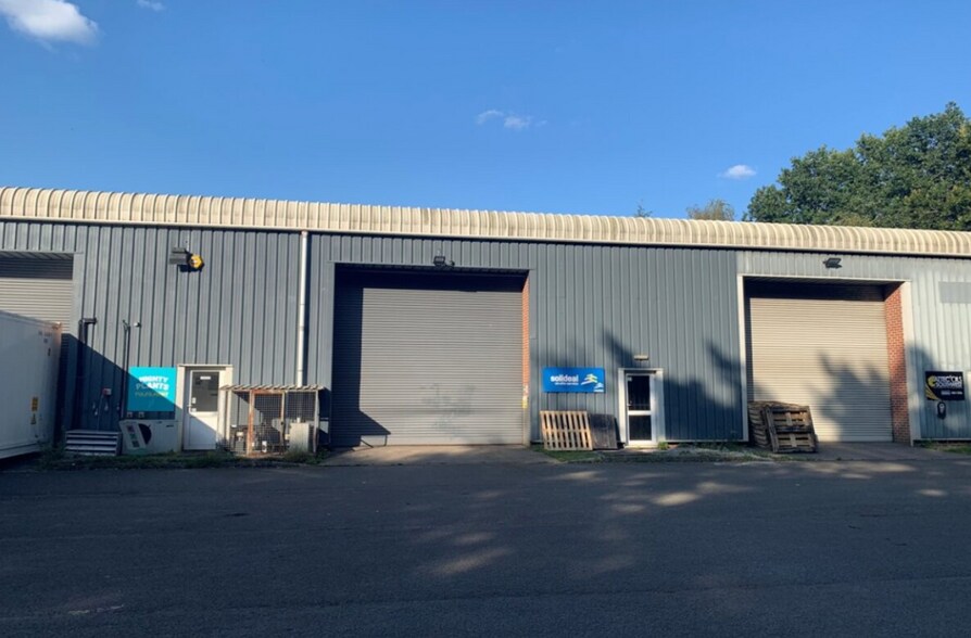 Industrial in Newton Abbot for sale - Building Photo - Image 1 of 1